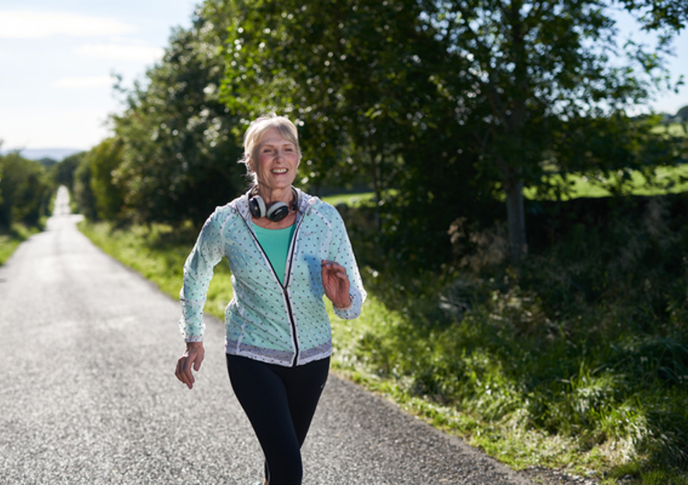 RVG Model Reportage Countryrun8229 RGB 600X400 Bf06395