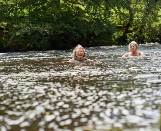 RVG Model Reportage Wildswim7499 RGB 1200X800 5B2df79 (1)