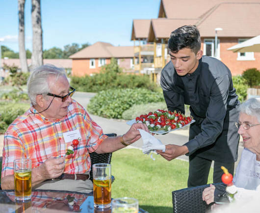 Charters Village Retirement Villages In East Grinstead Activities Social