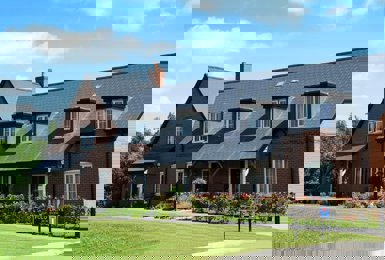 Alan and Sue Dunkley, The Polo Field, Lime Tree Village